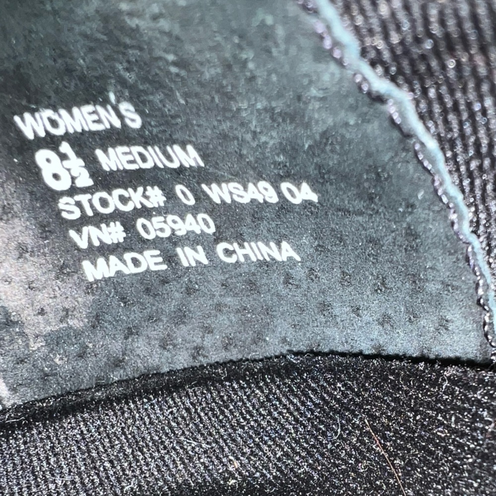 L.L. Bean slip on women shoes, black, size 8.5 - Picture 3 of 8